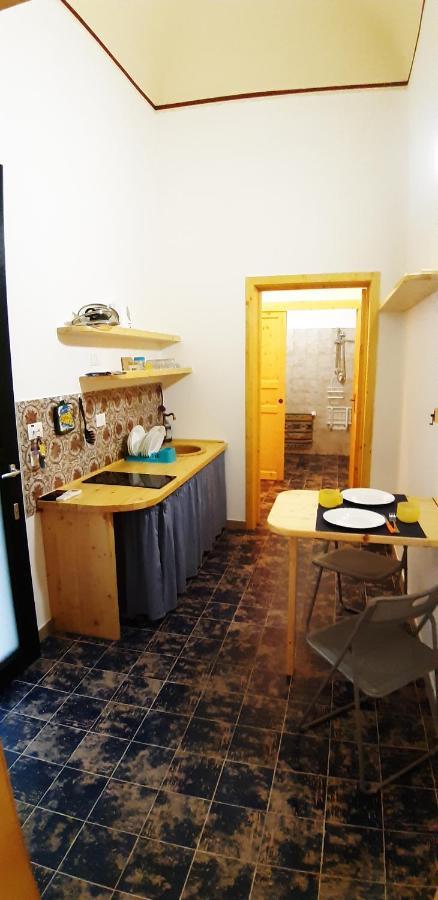 Case Vacanze "Residenze Trapanesi" Trapani Exterior foto